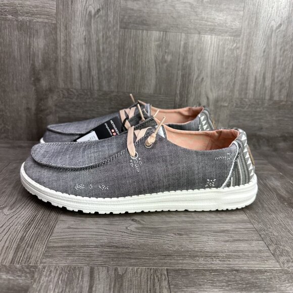Hey Dude Wendy Boho Women's size 6 Light Grey Lightweight Slip On Shoes - Picture 2 of 8
